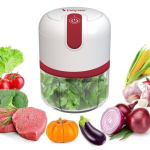 BEPER P102ROB050 Mini Food Processor with USB Port, Capacity 250 ml, Power 3.7 V, 3 Stainless Steel Blades, Rechargeable Battery, Red/White, White