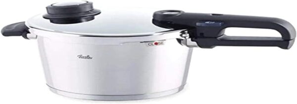 Fissler 620-300-04-070/0 Pressure Cooker Vitavit Premium 4.5 Litre with Insert 22 cm Suitable for Induction